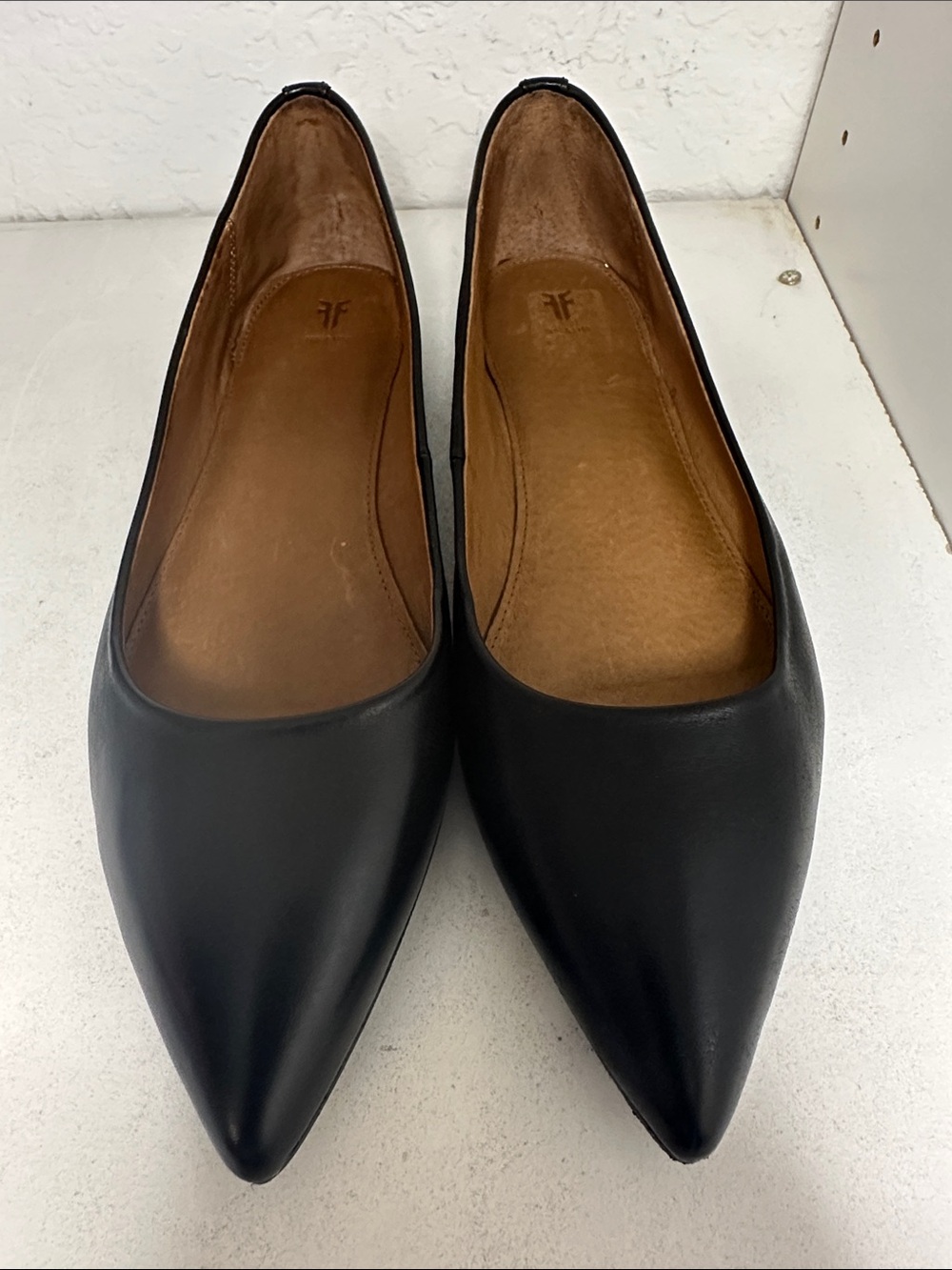 Frye Black Pointed Toe Women’s Flats